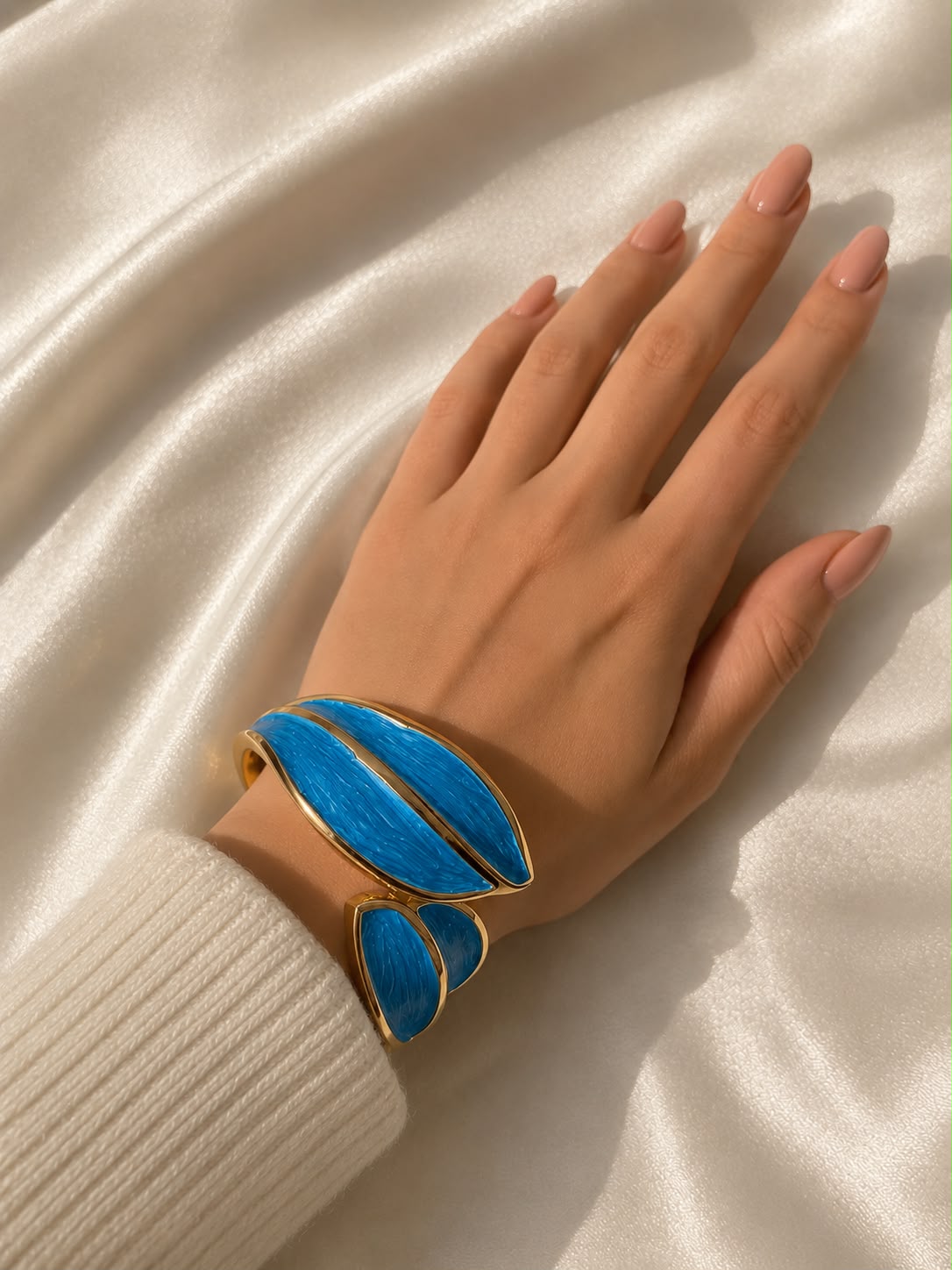 Royal Ocean Bangle